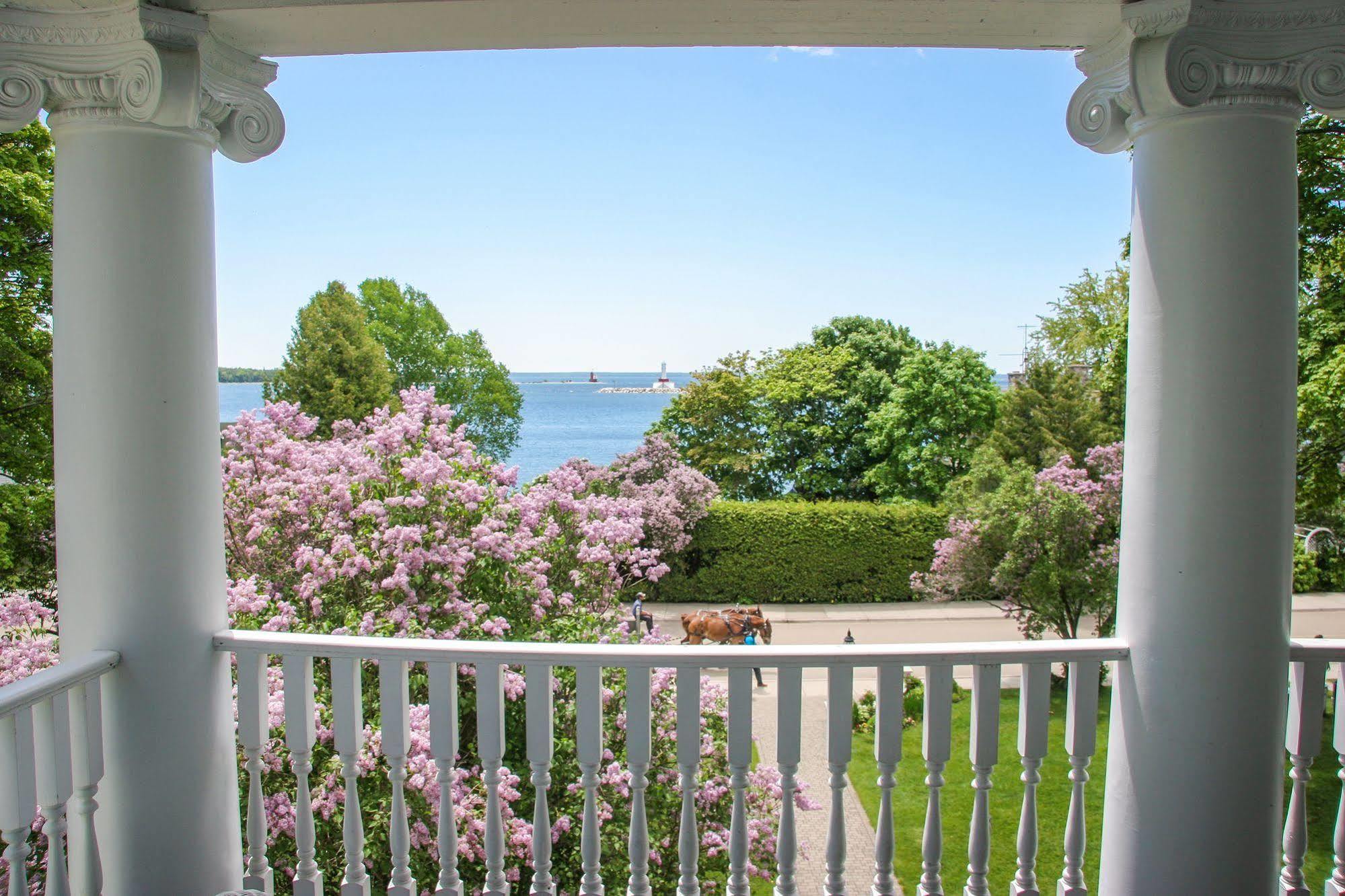 Harbour View Inn Mackinac Island Bagian luar foto